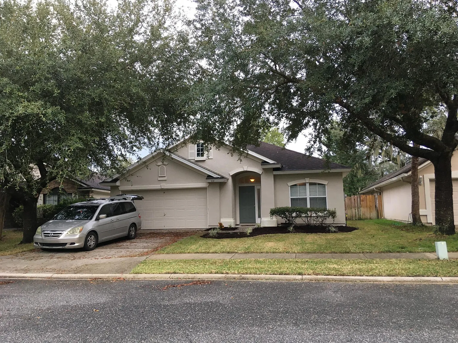4 bed, 1843 sqft, $2,145 — Photo 3