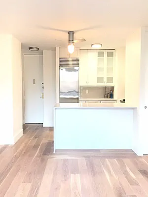 Rented by Sotheby's International Realty | media 18