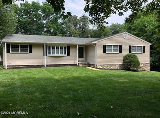 36 Overbrook Dr, Freehold, NJ 07728