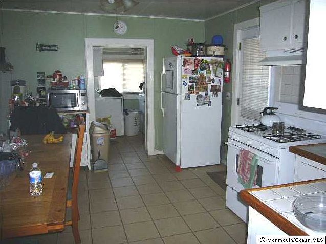 2nd image of 425 Westbourne Ave