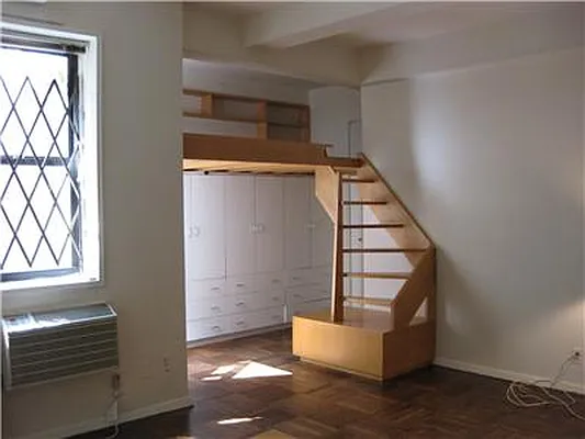 Sold by RELO REDAC INC. | media 5