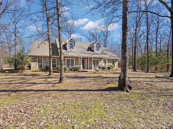 126 Hidden Lake Dr