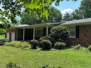 277 Holiday Ave, Woodsfield, OH 43793