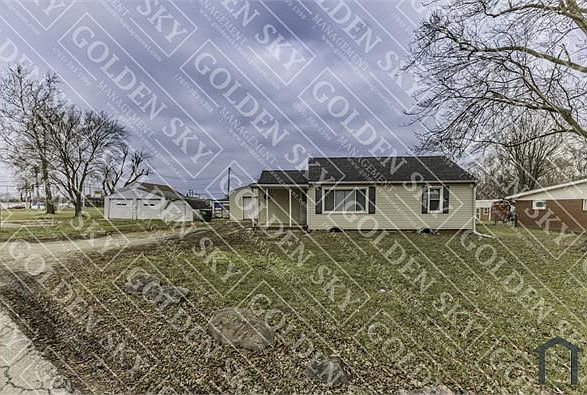 1st image of 1706 E Depauw Ave