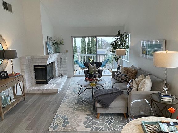 3rd image of 343 Blanchard Lane
