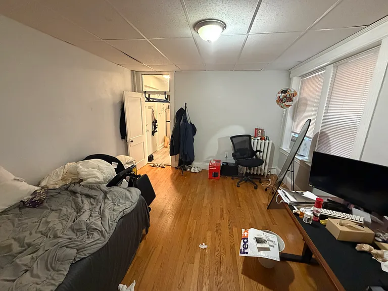 63 Burbank St #8 — Photo 5