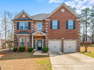 132 Luke Cv, Hampton, GA 30228