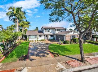 1411 E 1st St, Tustin, CA 92780