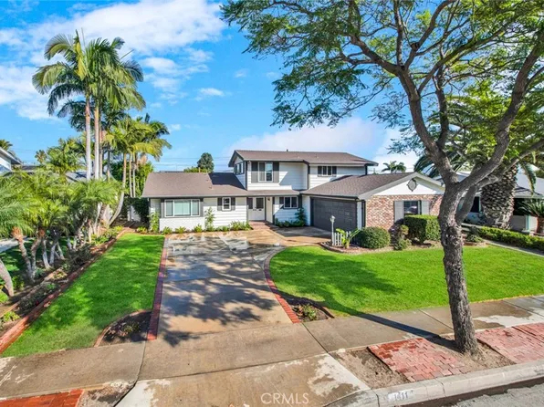 1411 E 1st St, Tustin, CA 92780