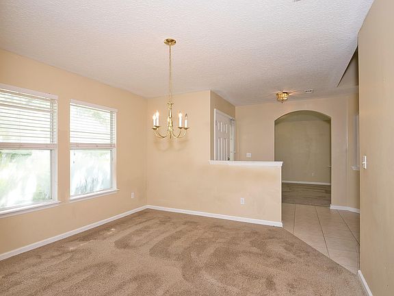 5th image of 11538 Tori Ln