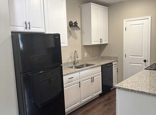 300 Church St NW #12, Valdese, NC 28690