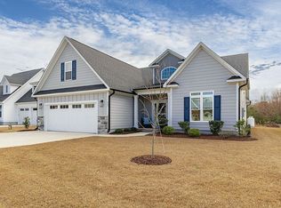 407 Taylorwood Dr, Beaufort, NC 28516