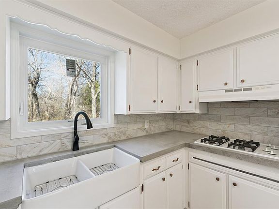 4th image of 1613 Rulane Dr