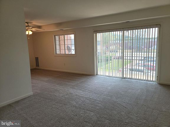 5th image of 641 Waterloo Rd APT 324