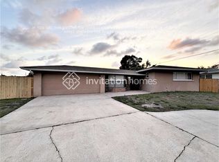 2401 24th Way, Sarasota, FL 34235