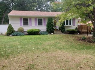 25 Holloway St, Berkley, MA 02779