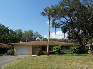 8253 Yardley Ave N, Saint Petersburg, FL 33710