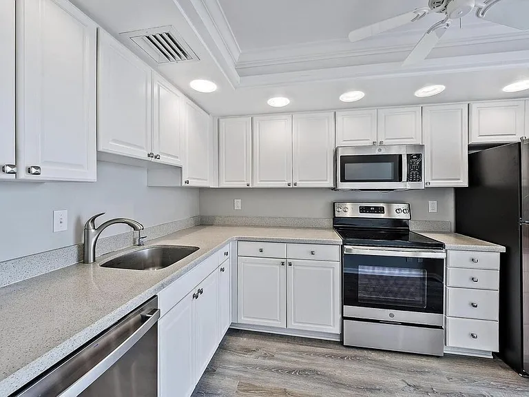 1748 Jupiter Cove Dr #121A — Photo 10