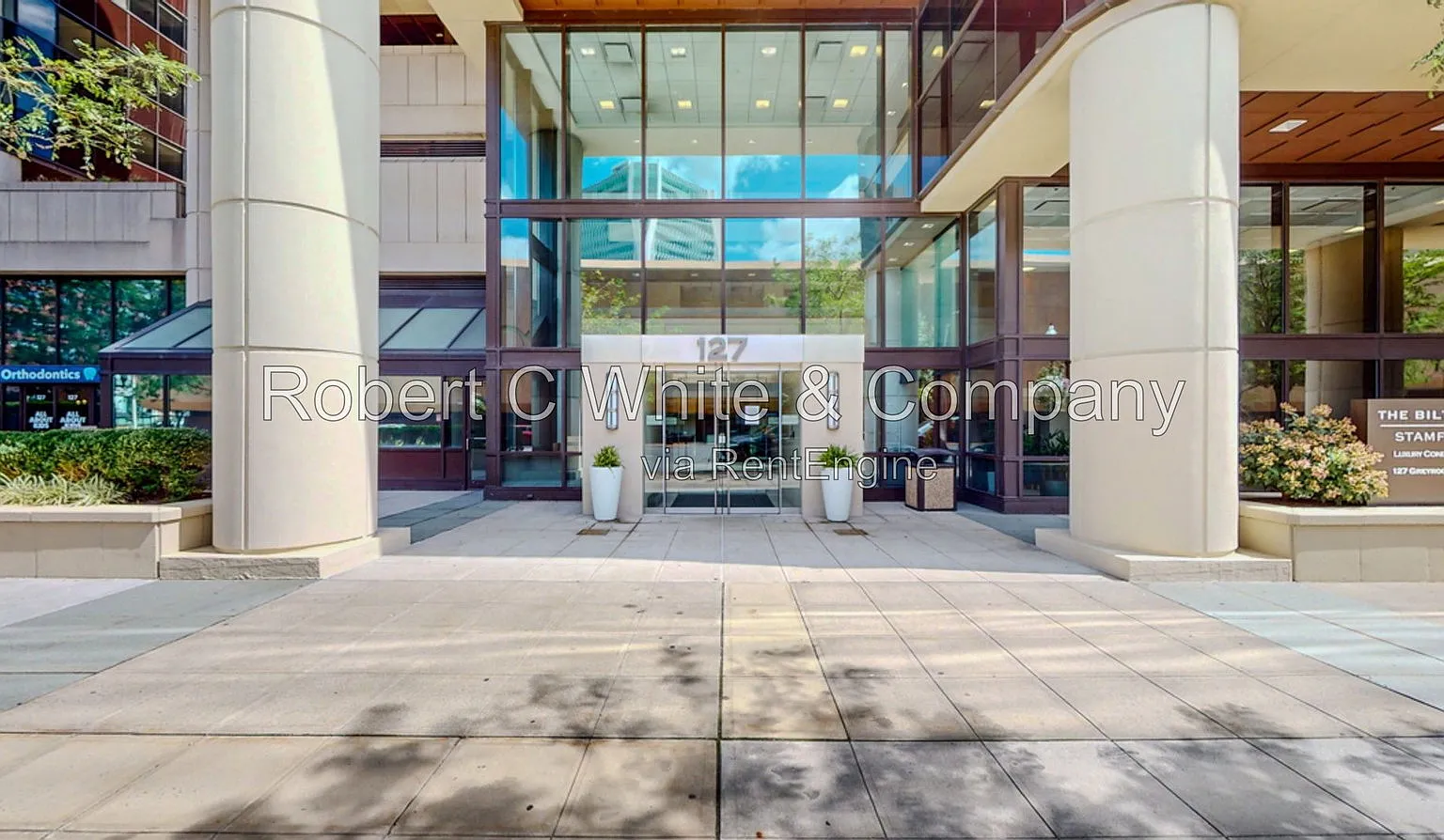 1 bed, 1.0 bath, 591 sqft, $2,340 — Photo 1
