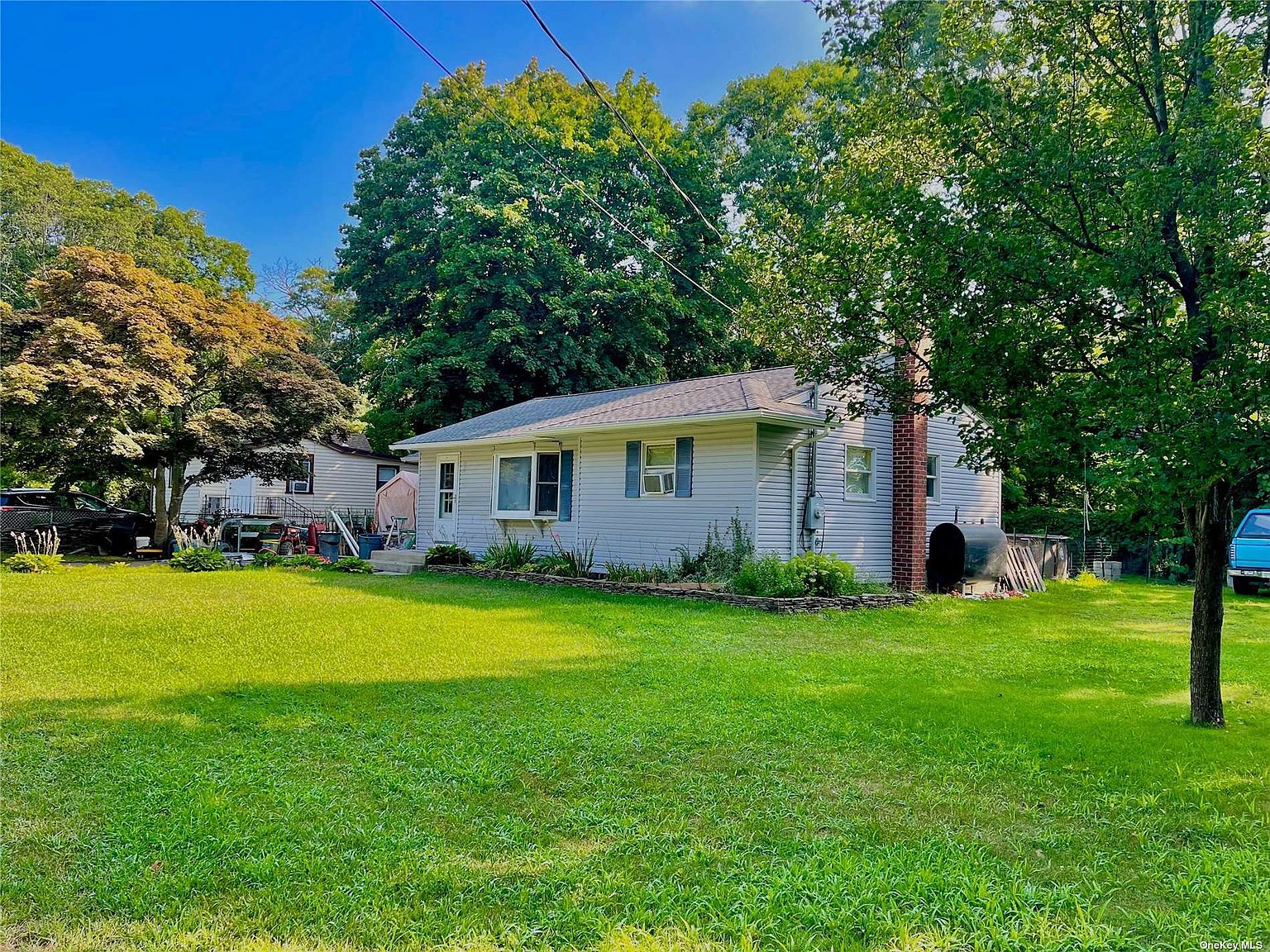 233 Beaver Drive, Mastic Beach, NY 11951 Zillow