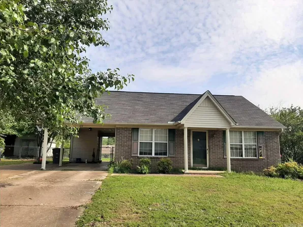 102 Northfield Dr, Searcy, AR 72143