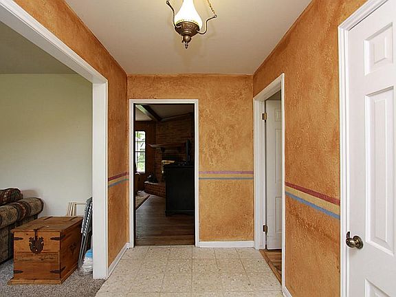 4th image of 1426 Bodart Dr