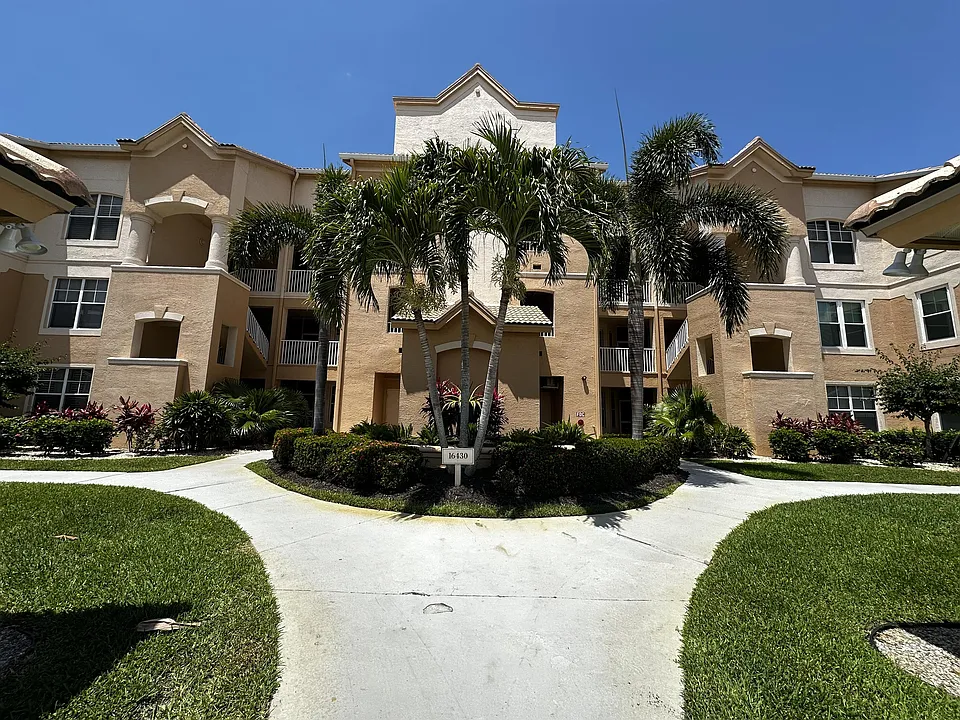 16430 Millstone Cir #103