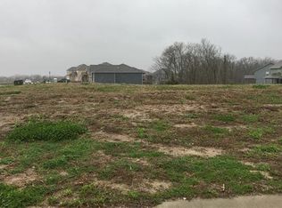 2200 NW Riverview Dr, Riverside, MO 64150