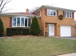 320 S Dwyer Ave, Arlington Heights, IL