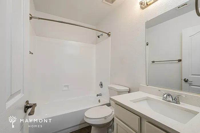 16178 W Young St — Photo 13