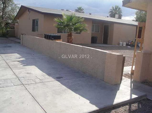1st image of 1287 May Ave #D