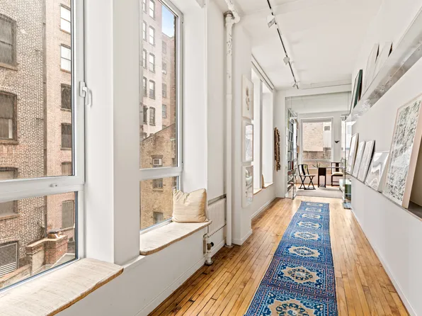 55 East 11th Street image 6 of 12