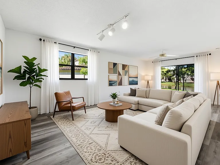 9877 Nob Hill Ln #25-98 — Photo 2