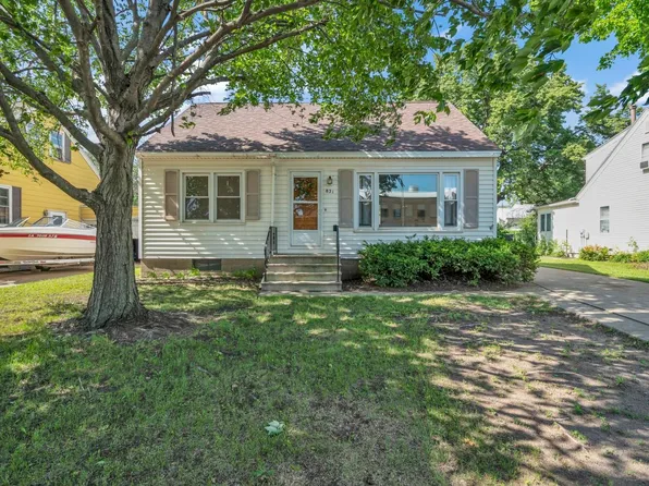 821 E 3rd St, Spencer, IA 51301
