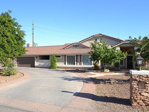 3rd image of 15415 E Orchid Ln