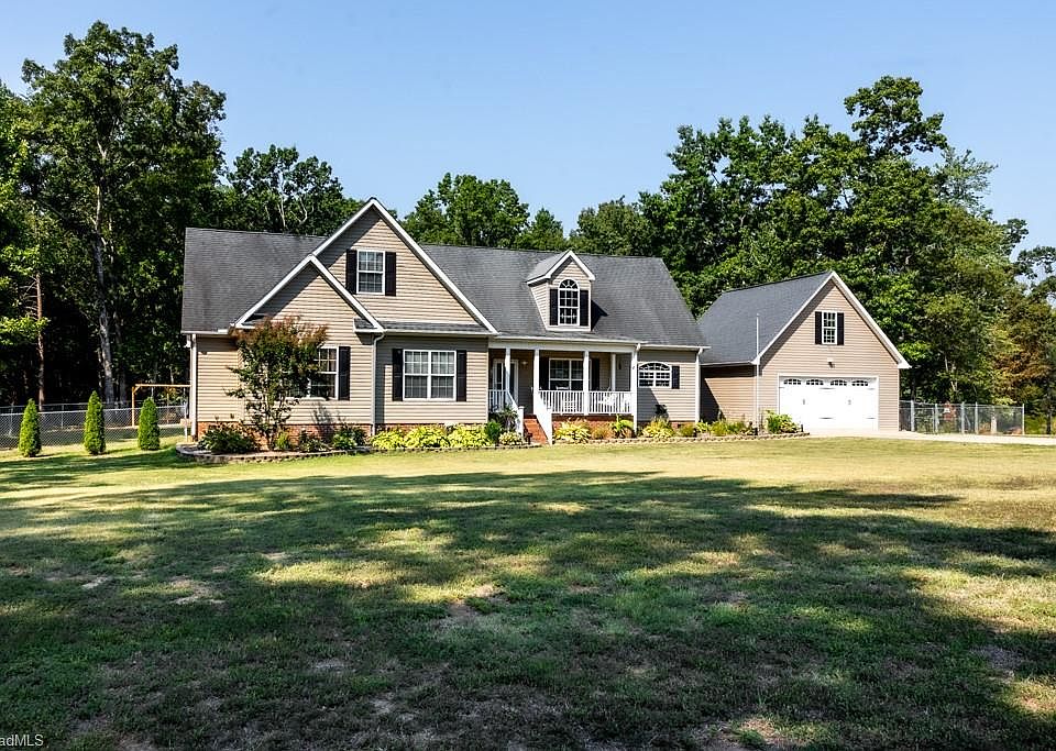1st image of 1376 Witty Rd
