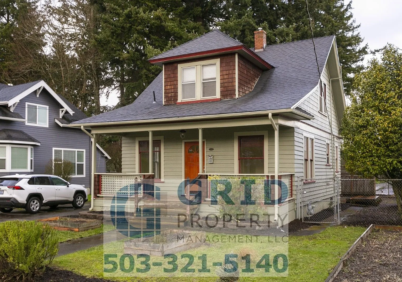 Spacious 3 Bedroom, 2 Bath Craftsman - Creston Park Neighborhood - A Must See! — Photo 4