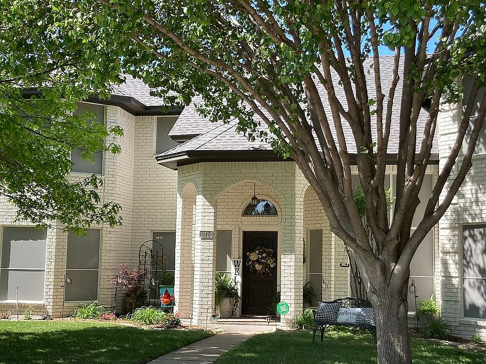 1st image of 345 Clear Haven Dr