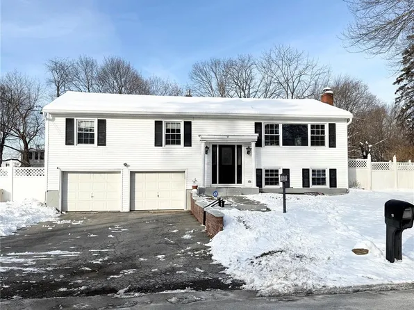 18 Park Hill Drive, New Windsor, NY 12553