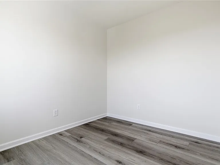 309 Arden Dr — Photo 16