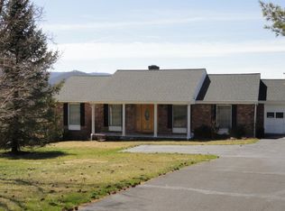 133 Dogwood Dr, Marion, VA 24354
