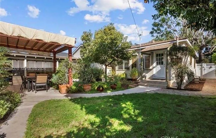 2871 Daisy Ave — Photo 20