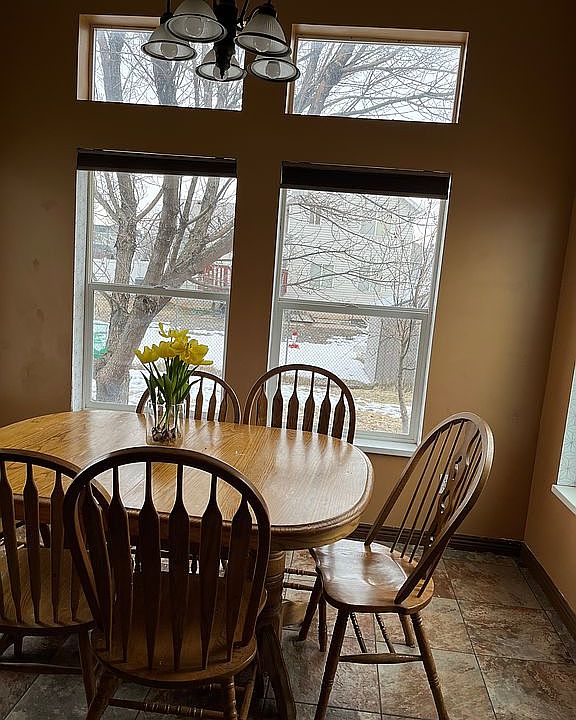 Separate breakfast nook