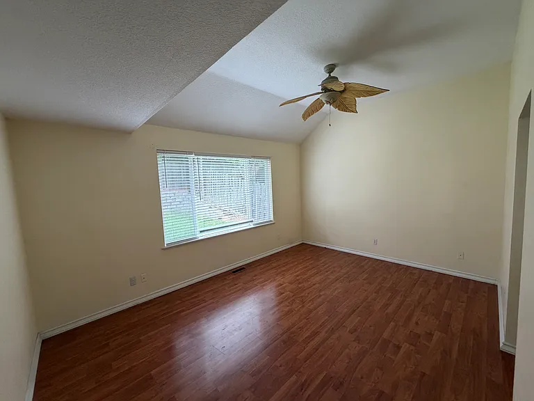 22783 SW Kathy St — Photo 10