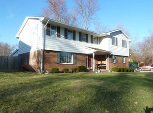 7644 Meadow Ln, Newburgh, IN 47630