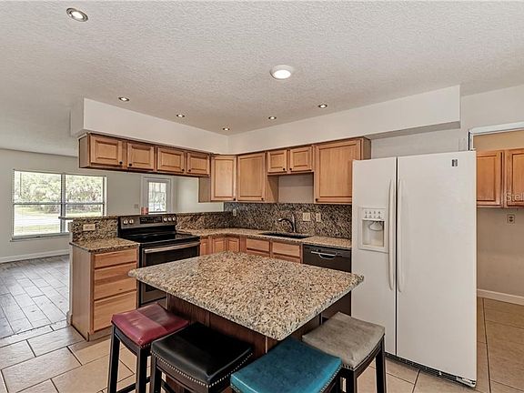 4th image of 4913 S Chamberlain Blvd