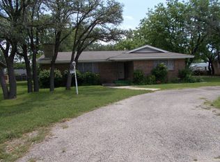 417 S Williams St, Hamilton, TX 76531
