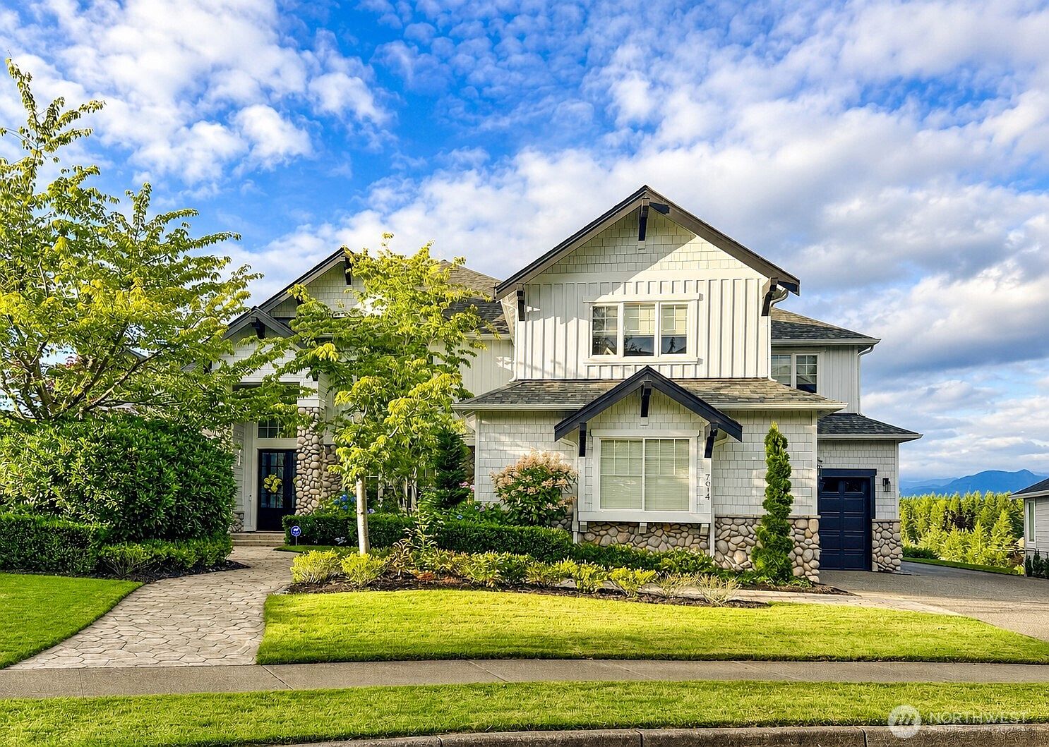 7014 Cascade Avenue SE — TPC at Snoqualmie Ridge