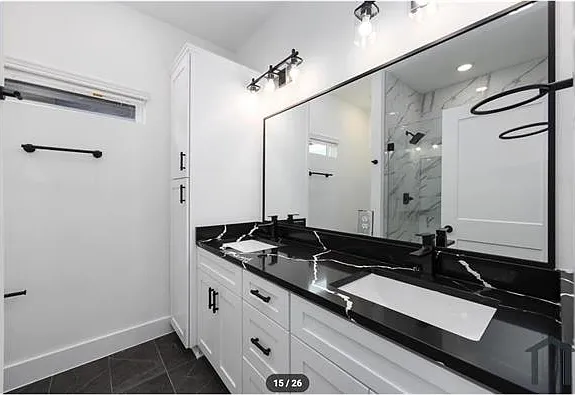 8019 Cora St — Photo 5