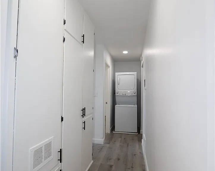 460 Vista Ave #B — Photo 29